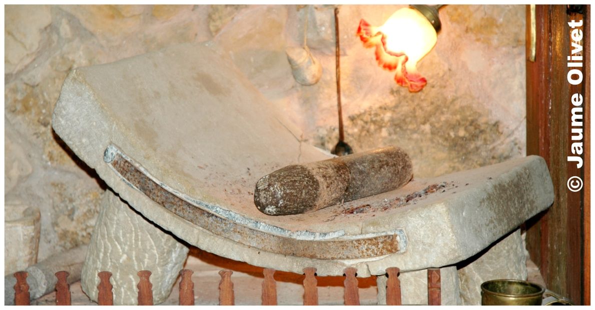 � Jaume Olivet 2004