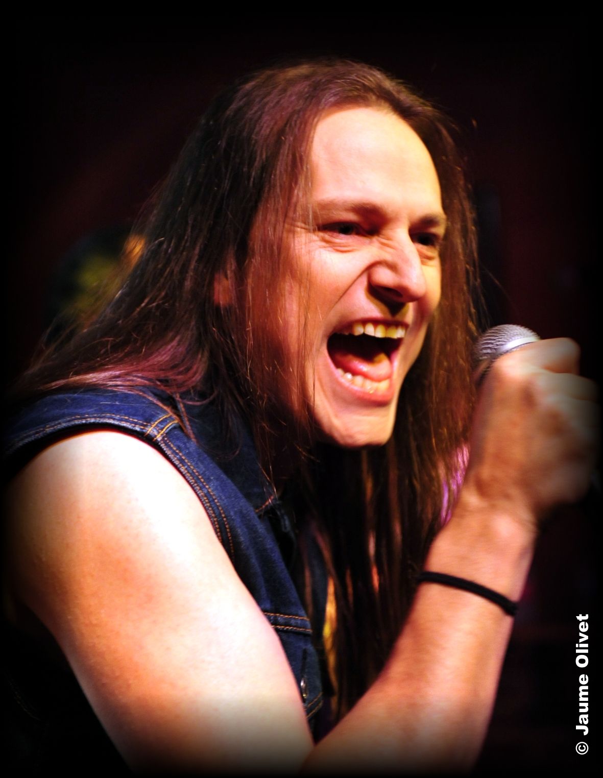 crossroad_0111 � Jaume Olivet