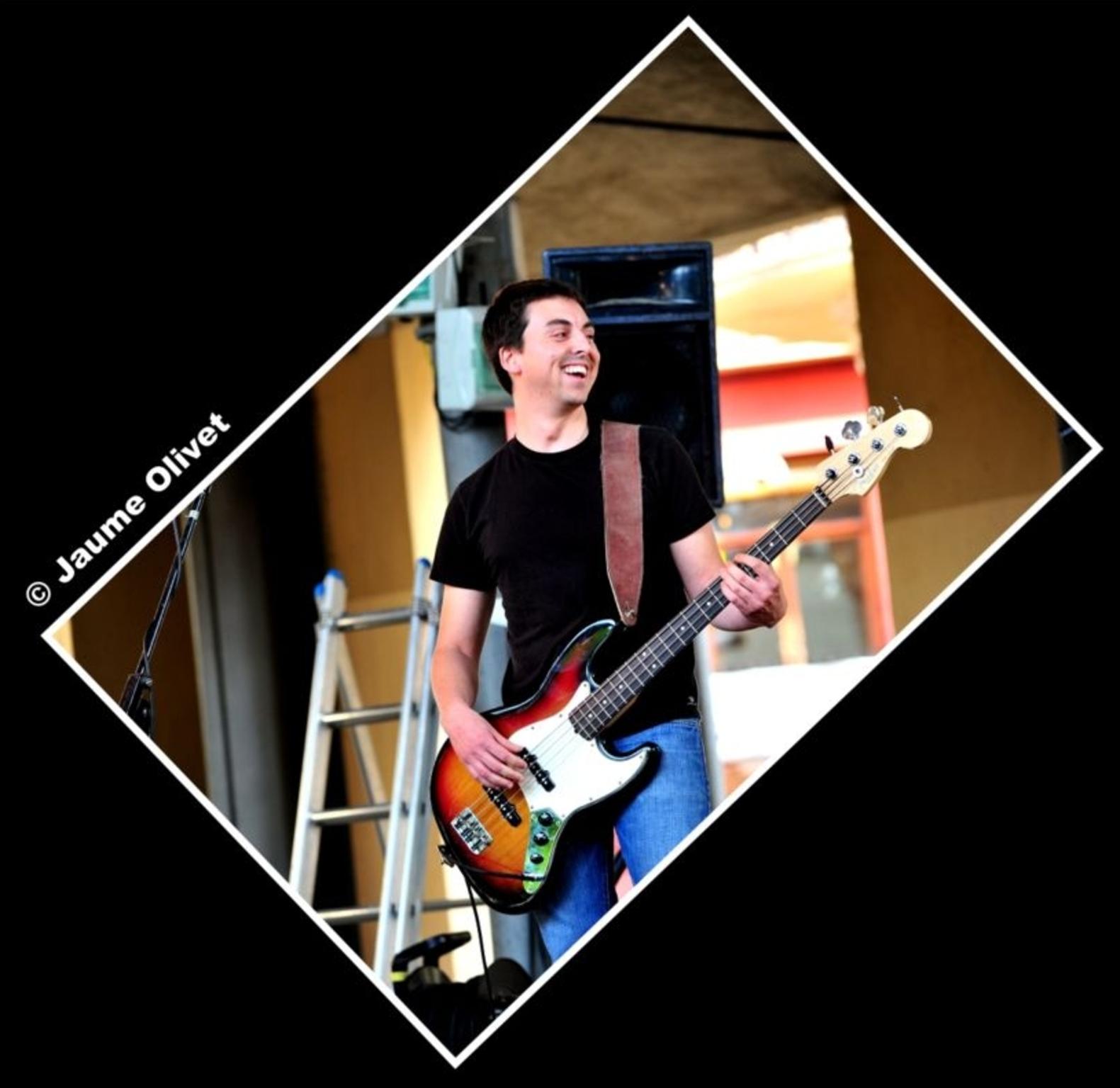 leyland_0104 � Jaume Olivet