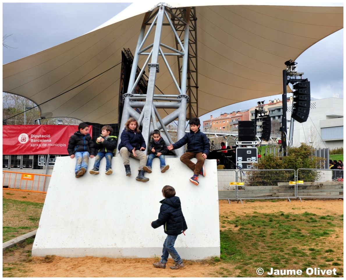 � Jaume Olivet 2013