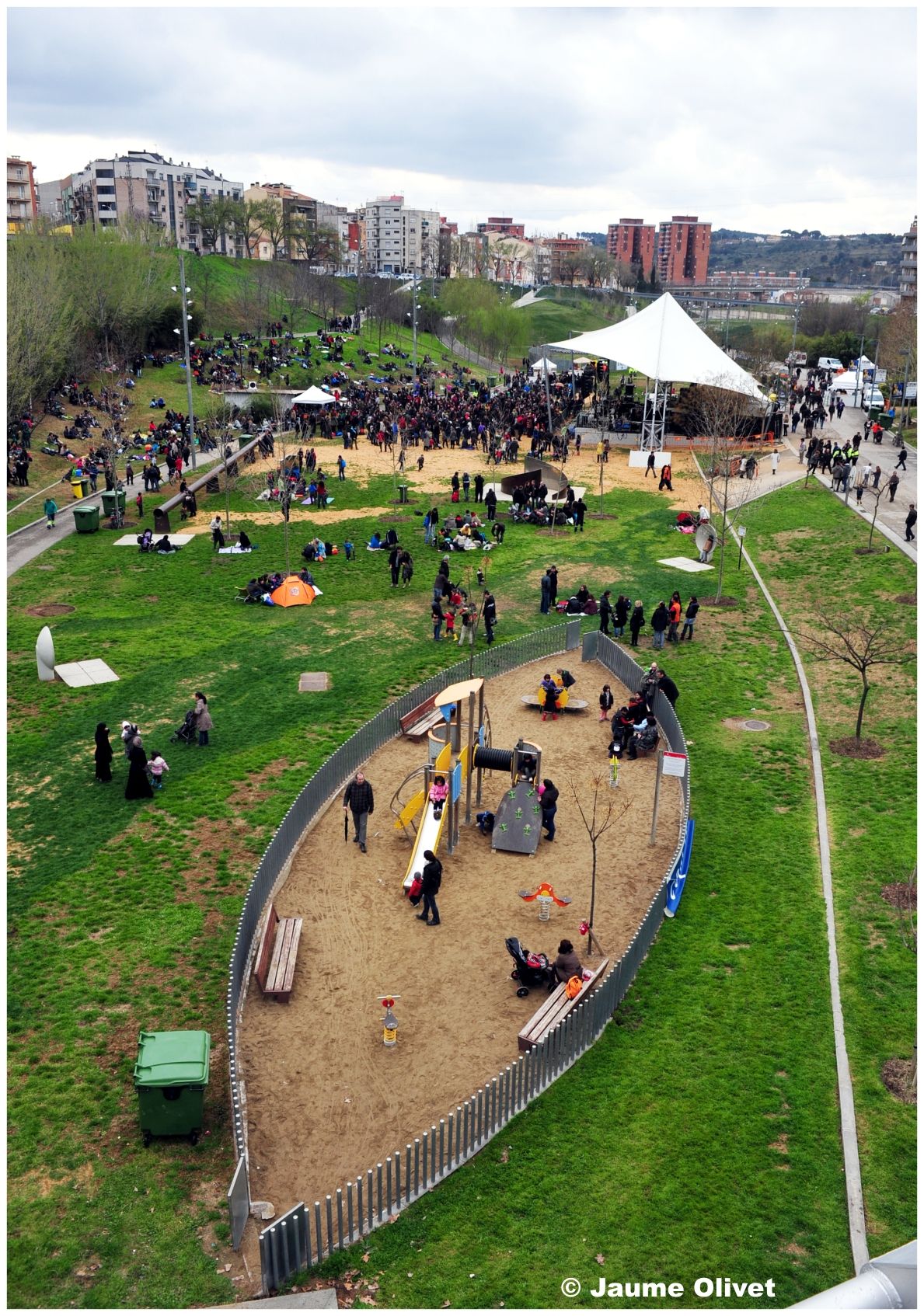 � Jaume Olivet 2013