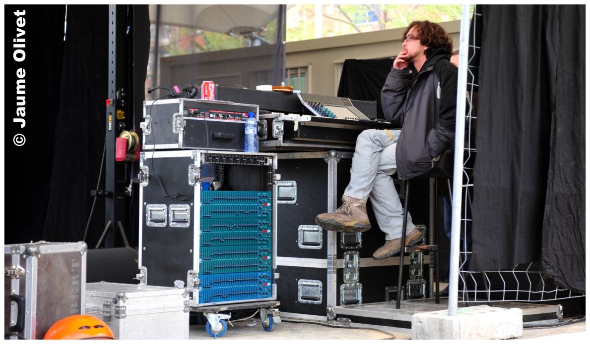 � Jaume Olivet 2013