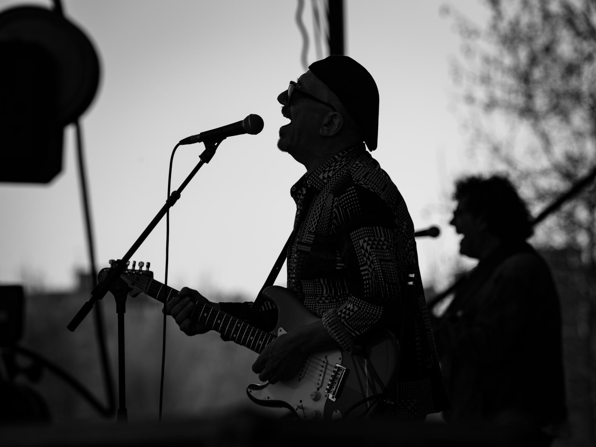  Sergi Meya