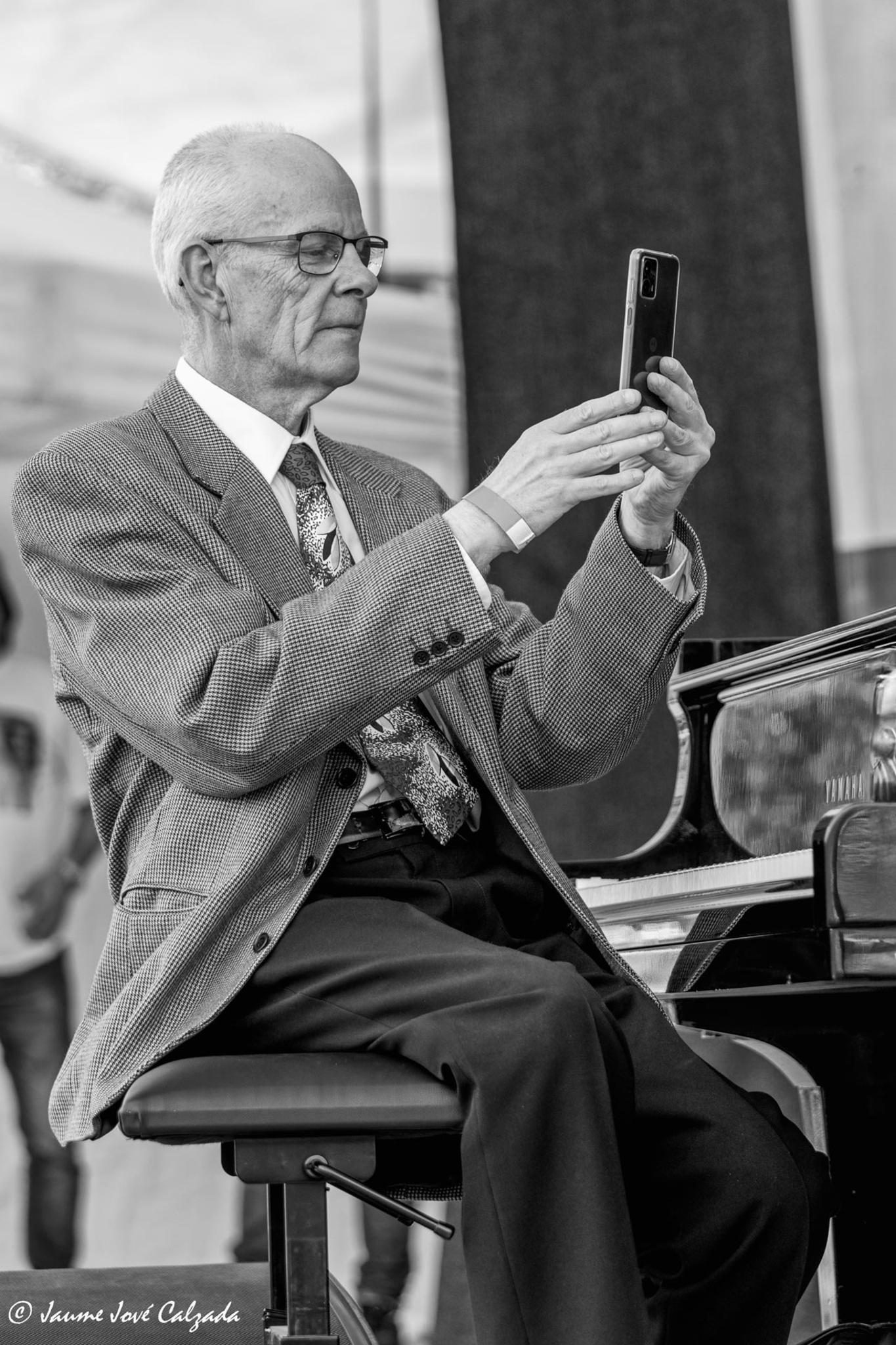  Jaume Jov 2024