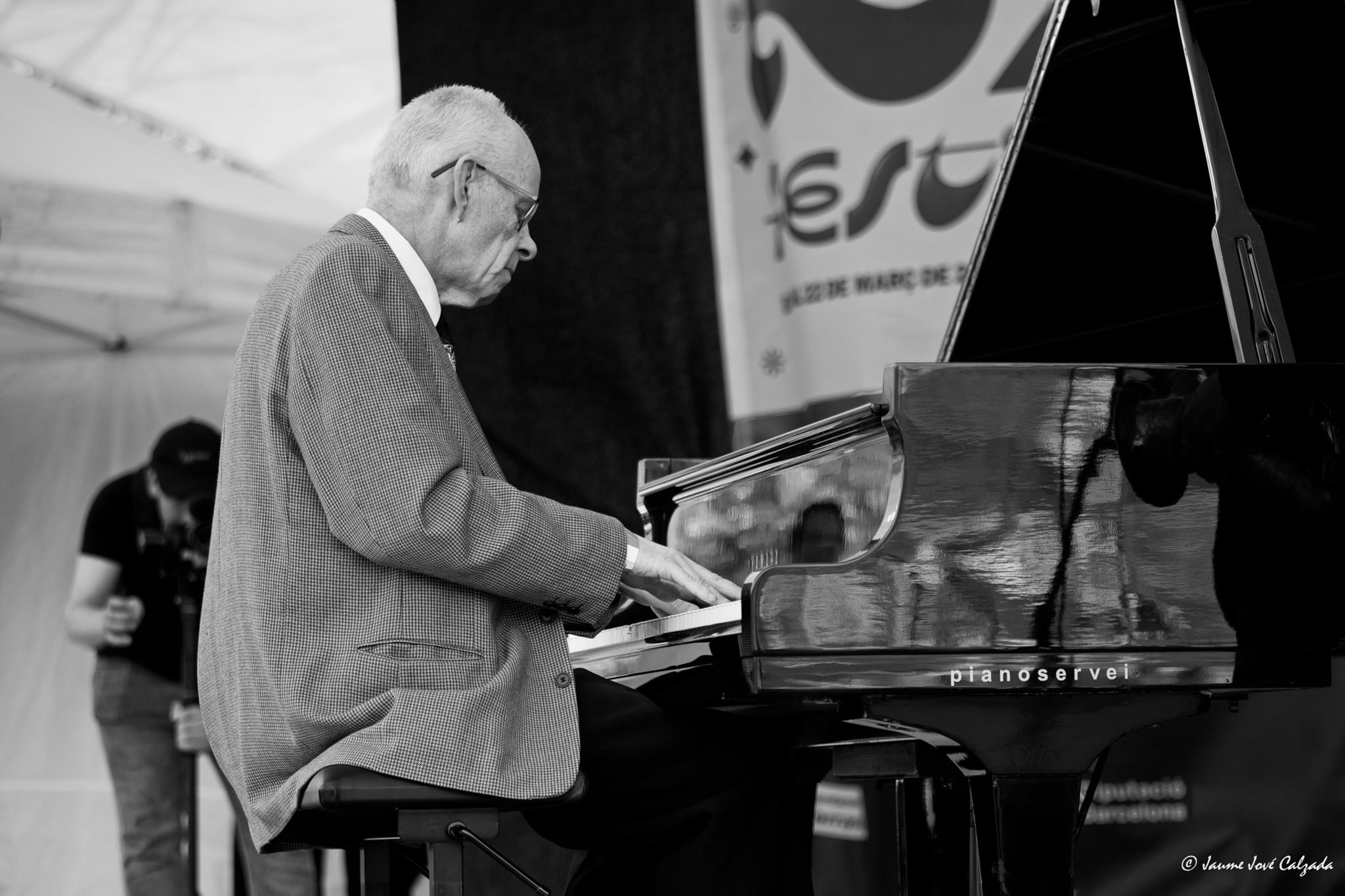  Jaume Jov 2024