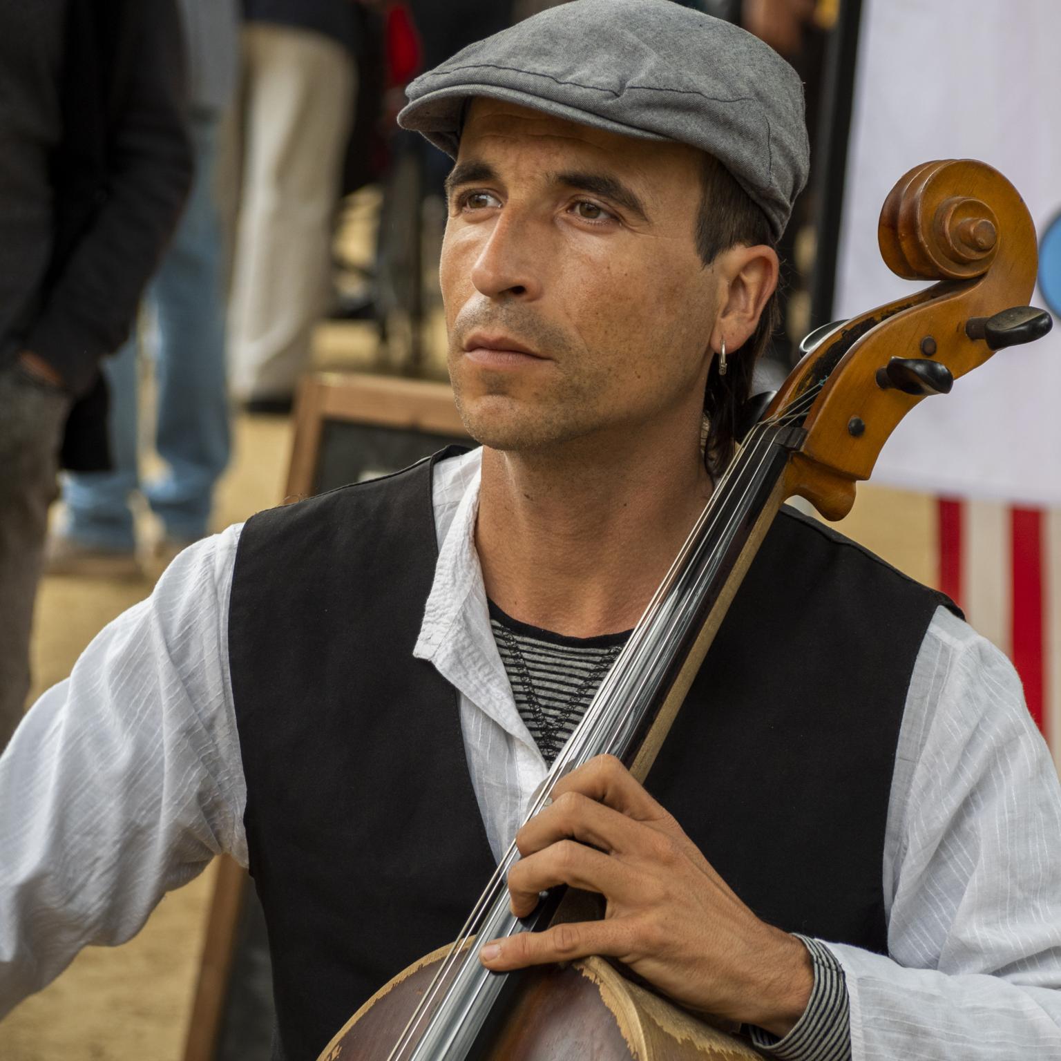  Angel Casas