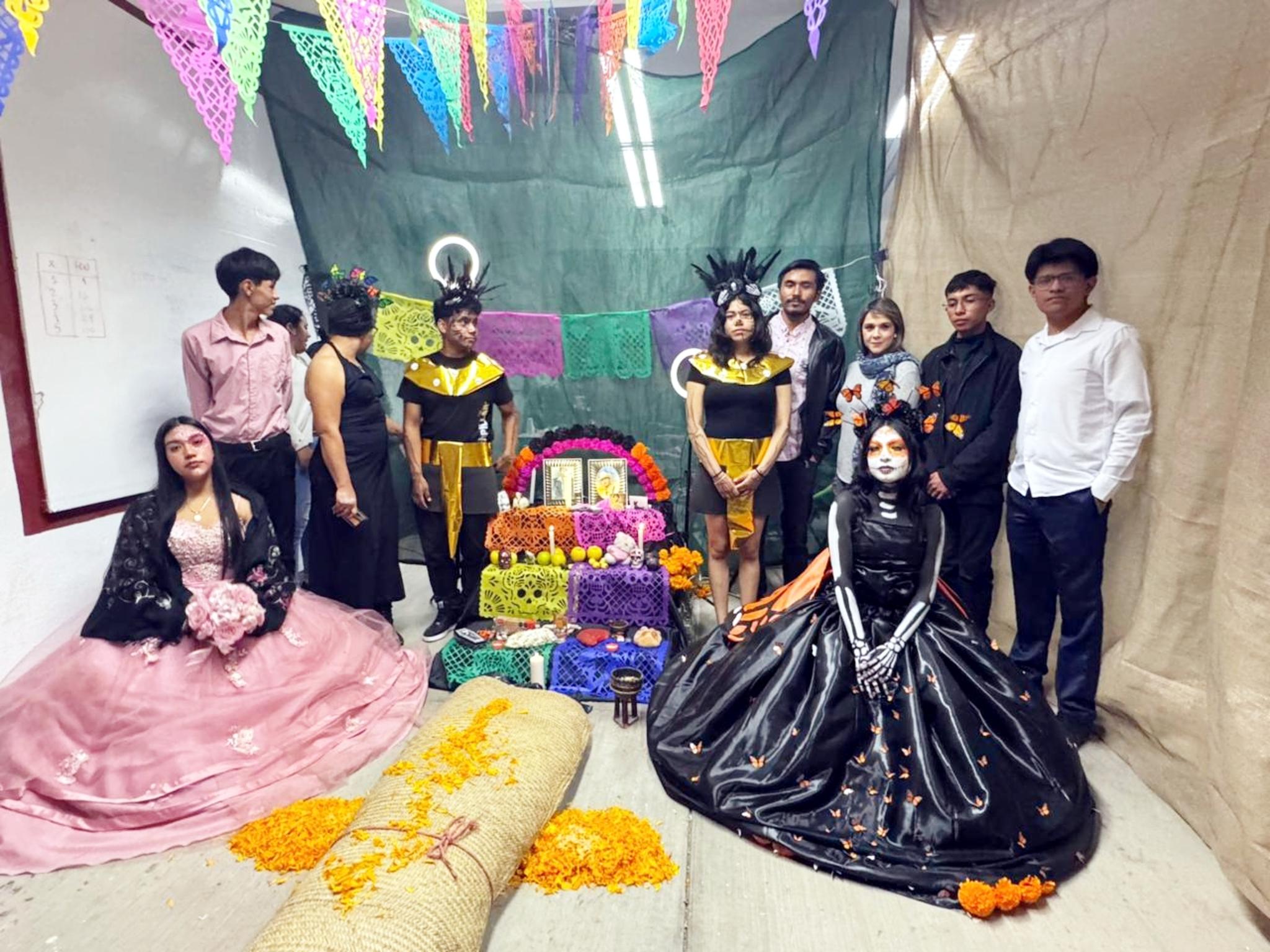 © Montse Olivet 2025